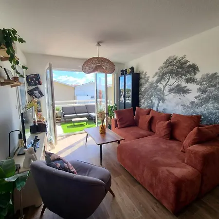 Appartement Cozy With Terrace
